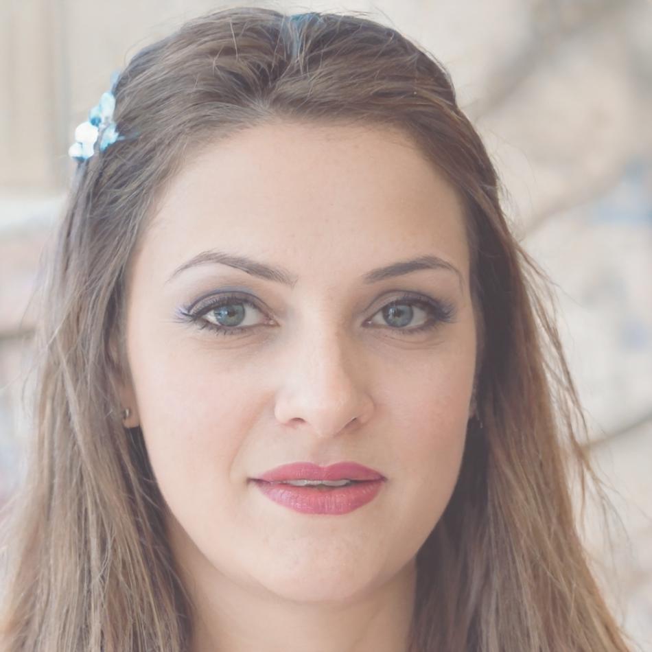 Aisha Malik, Technical Specialist